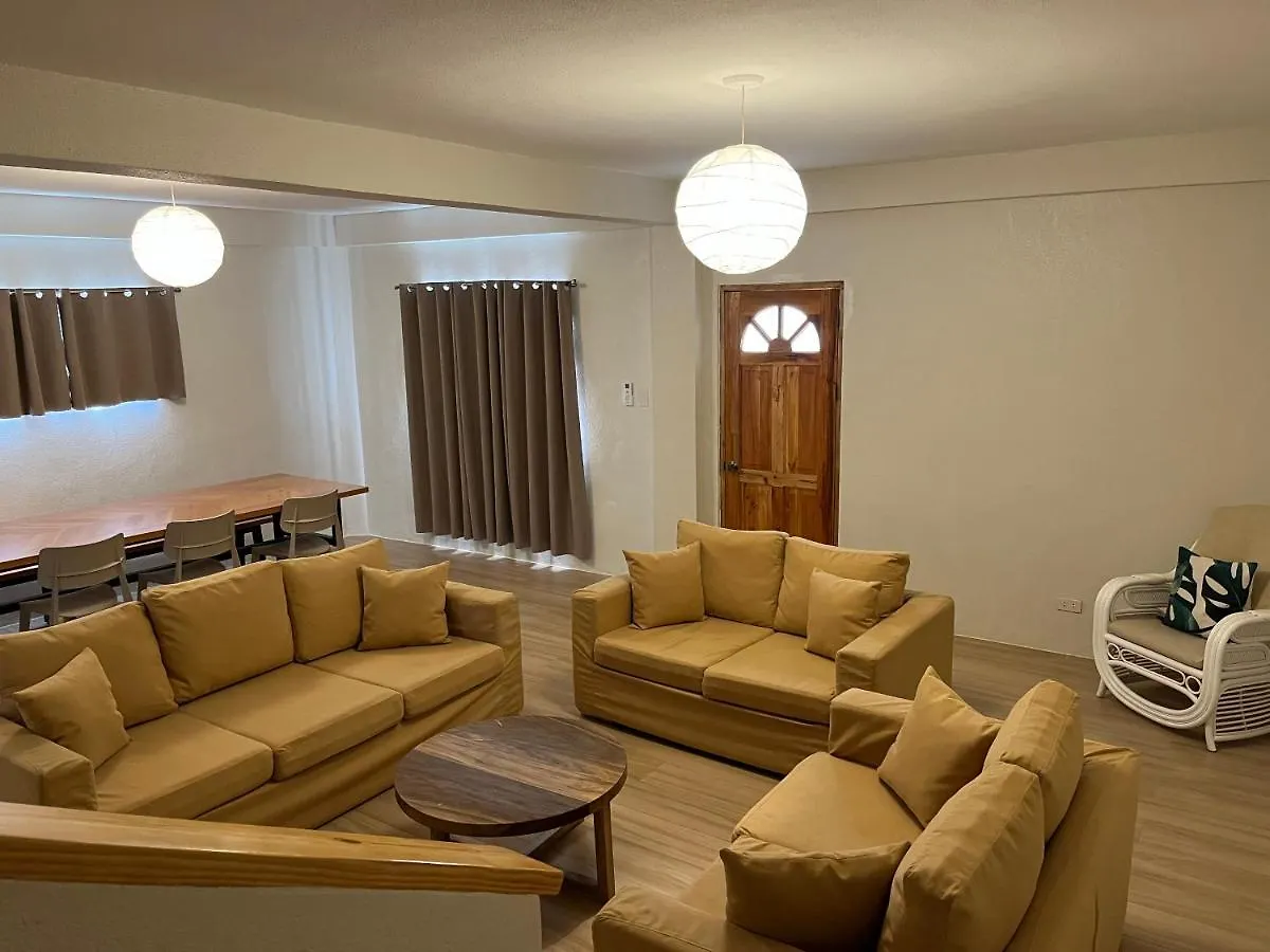 **  Hotel Red Knight Gardens Davao City Filipíny