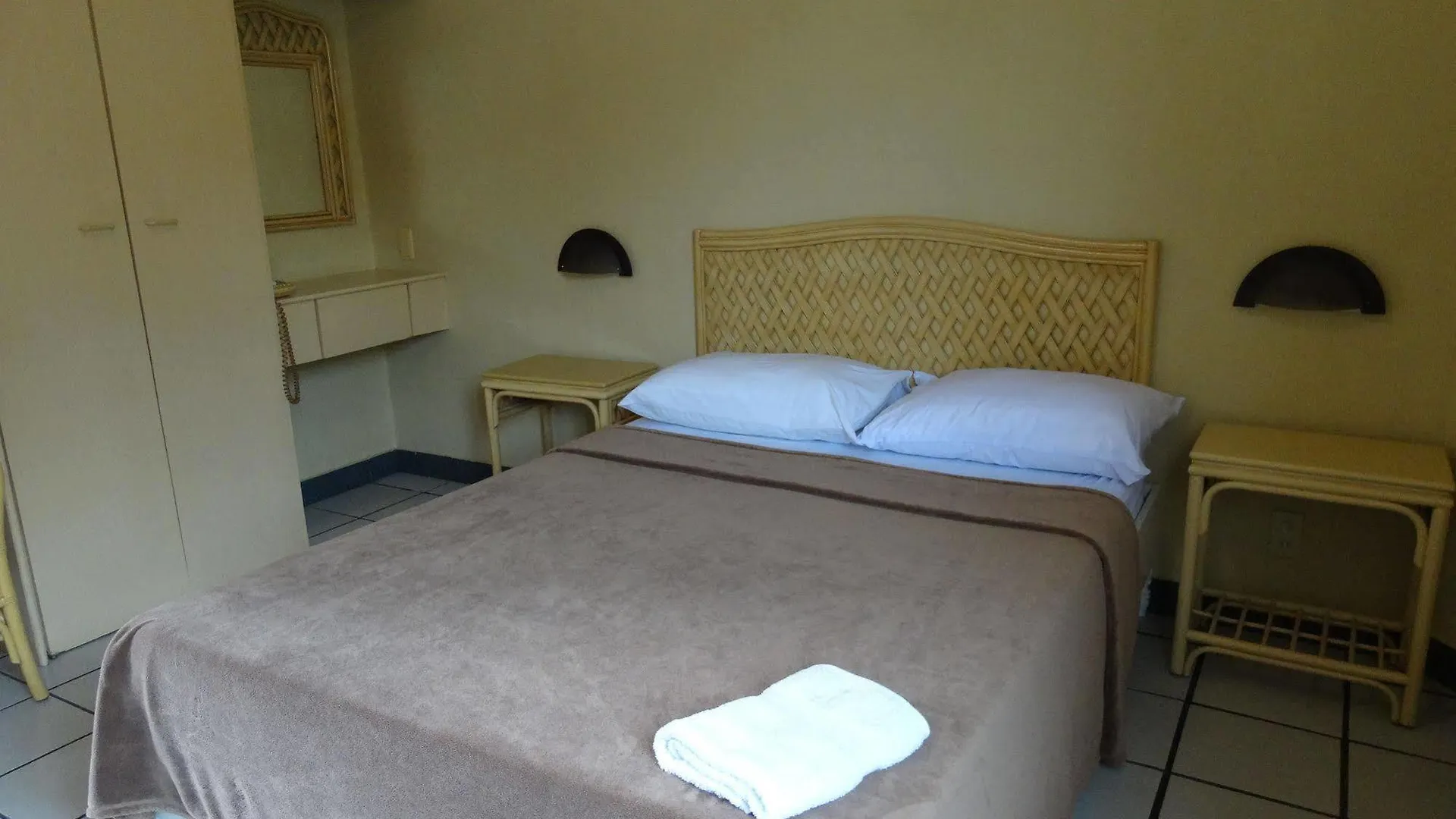 Red Knight Gardens Hotel Davao